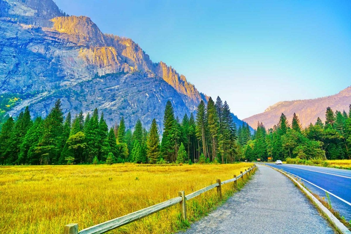 Best Places To Visit In Yosemite National Park USA Zen Tripstar View from Yosemite Valley in Yosemite National Park Califonia