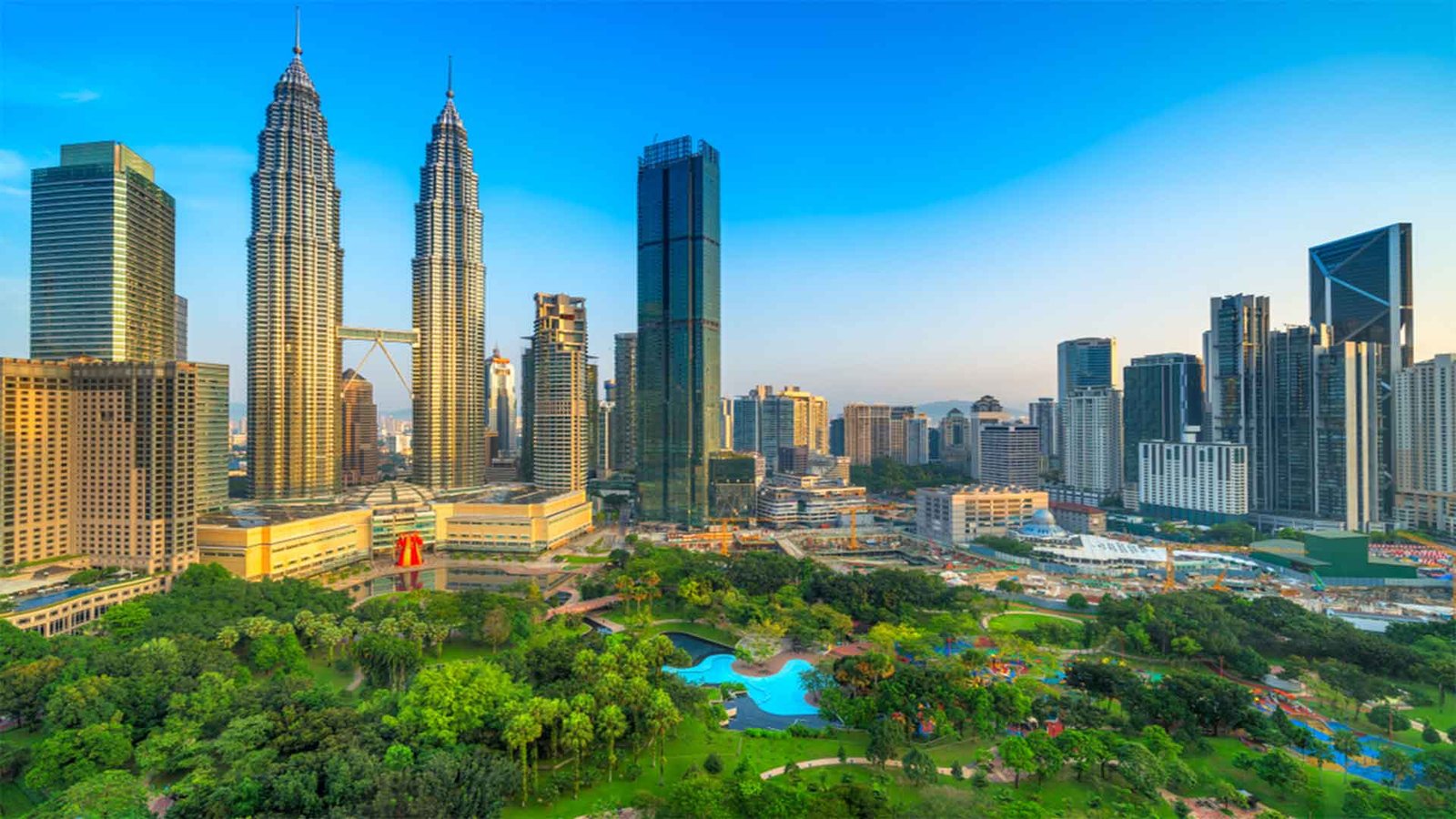 The Ultimate Malaysia Vacation Travel Guide Zen Tripstar Kuala Lumpur Malaysia Skyline with KLCC park