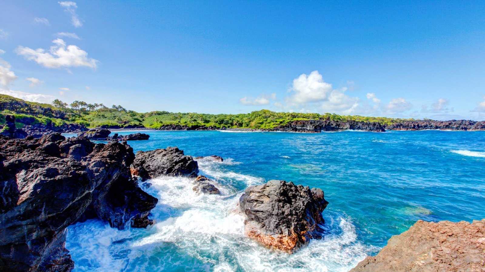 Best Destinations To Visit In Maui Hawaii Maui Vacation Travel Guide Zen Tripstar Haleakala Crater Lahaina Kaanapali Wailuku 1