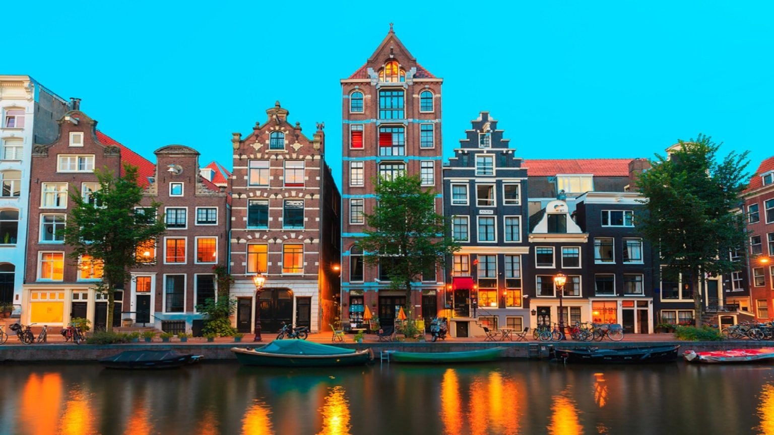 Best Places to Visit in Amsterdam - Netherlands | Zen TripStar