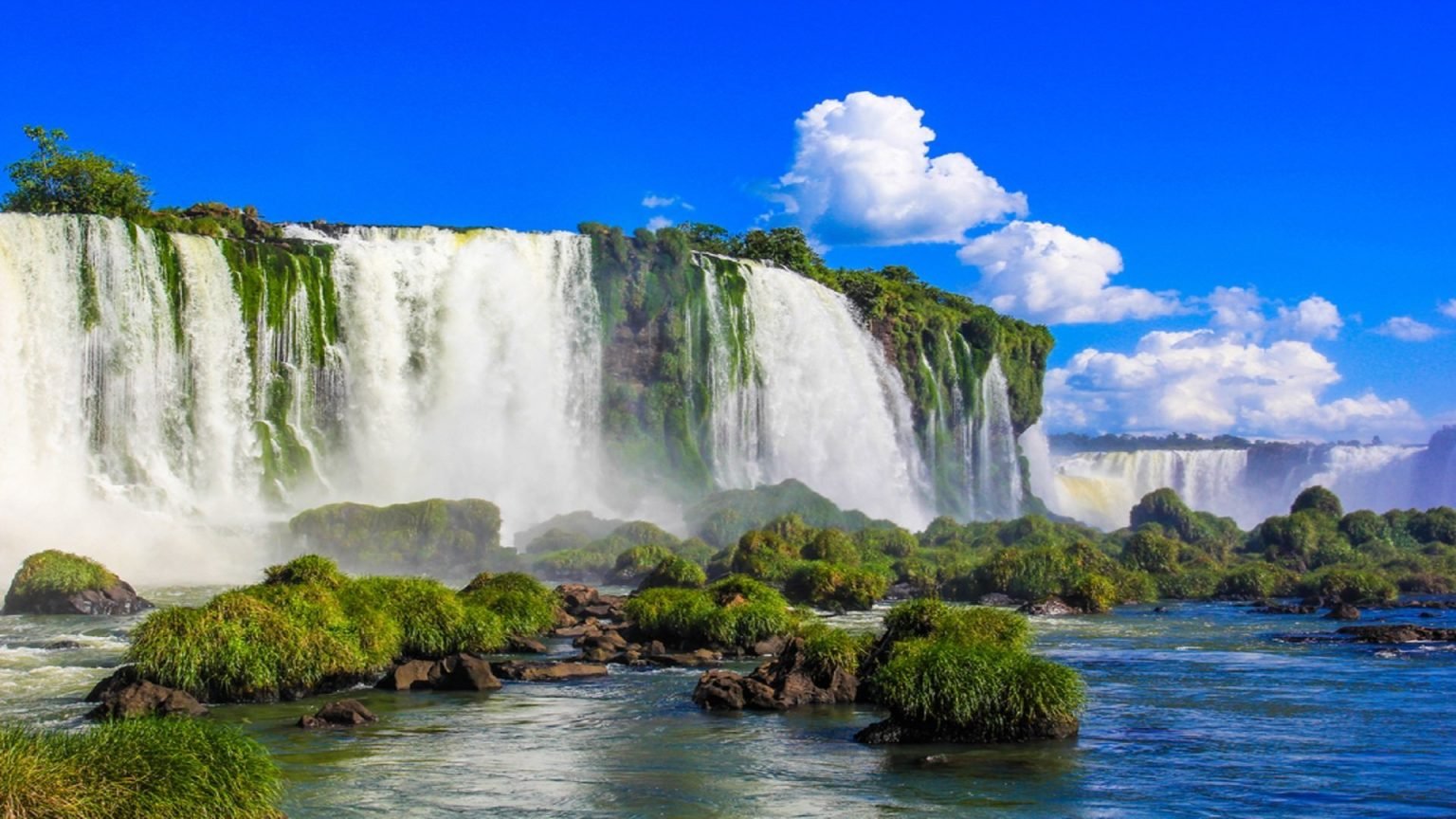 Best Vacation Travel Guide to Iguazu Falls | Explore | Zen TripStar