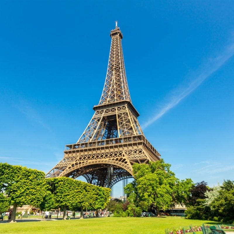 Top Vacation Travel Guide To Paris France trip explore attractions tourist vacation tourism Zen Tripstar vacations visit Paris Eiffel